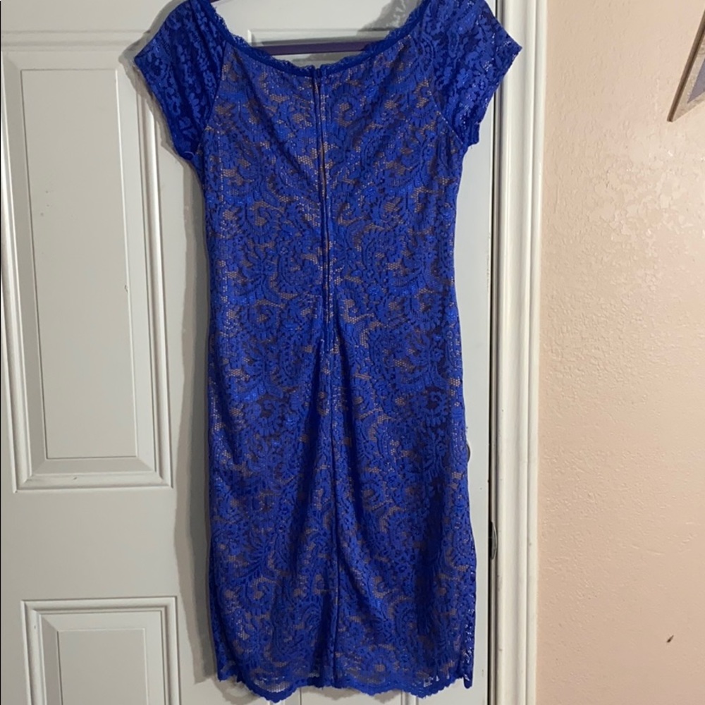 Dress - Picture 5 of 7